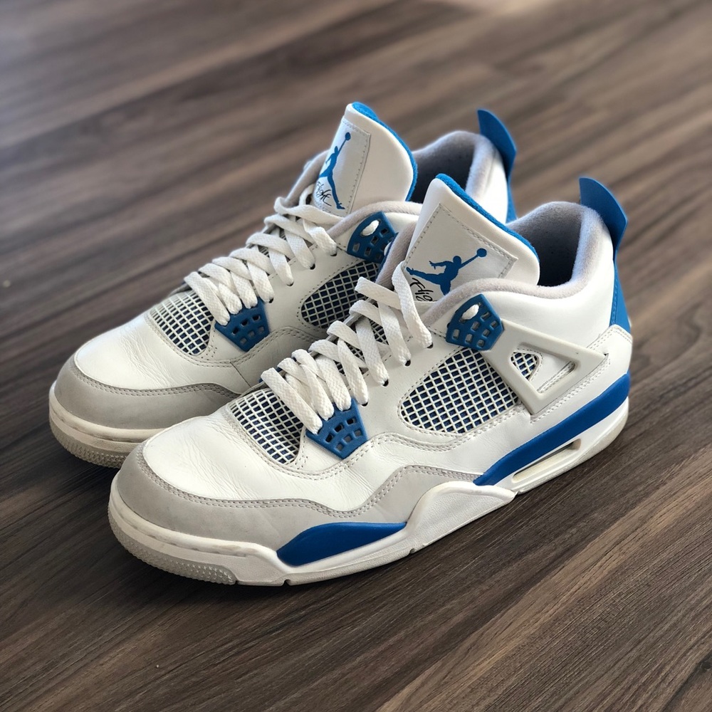 Air Jordan 4 Military Blue 9.5
